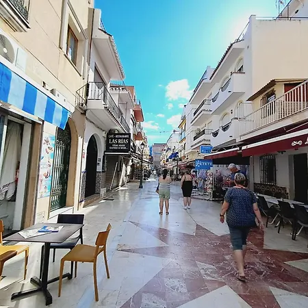 Beautiful 1 Bedroom, Carihuela Apartment